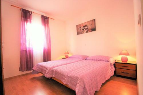 Hostal Apartment Complex Mendikovic
