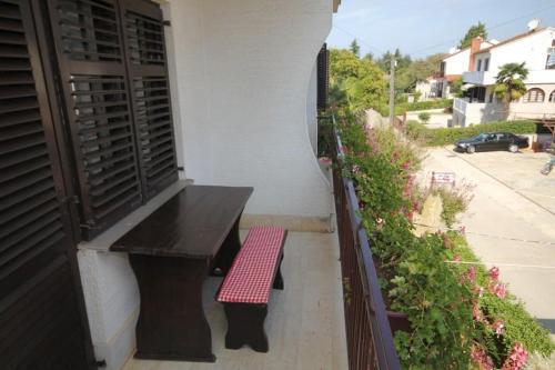 Apartments And Rooms With Parking Space Porec - 6917
