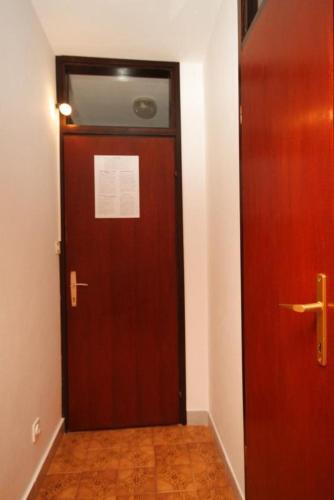 Apartments And Rooms With Parking Space Porec - 6917