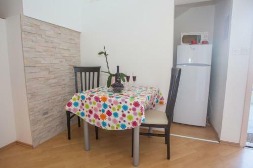 Hostal App. Fiorela