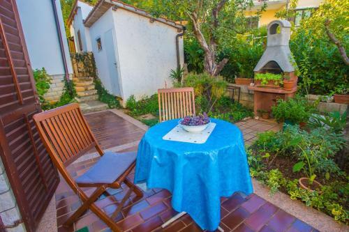 Hostal App. Fiorela