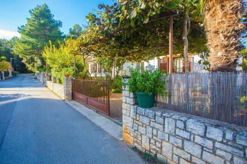 Hostal App. Fiorela