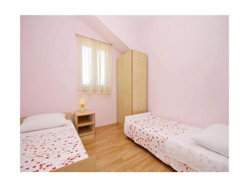 Apartment Pavlinka Bb IV