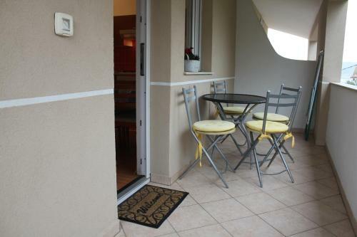 Apartments Nikolina