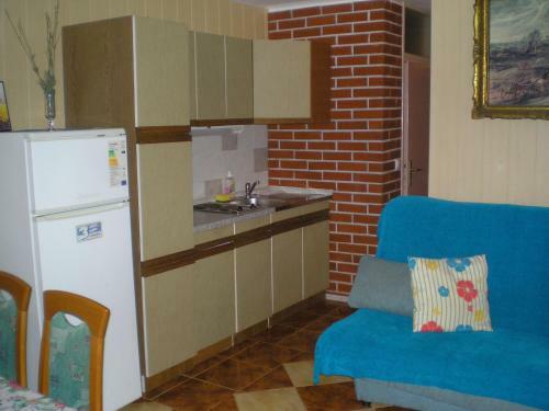 Hostal Pansion Adria Haus