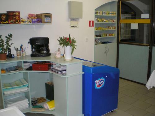 Hostal Pansion Adria Haus