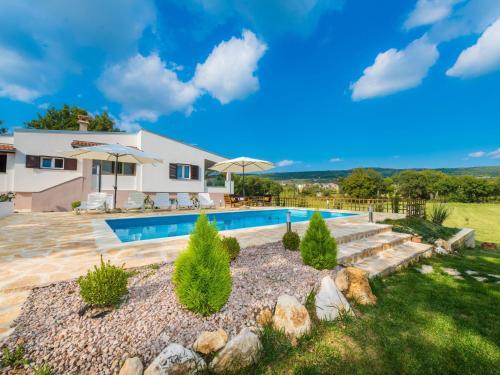 Holiday Home Luka
