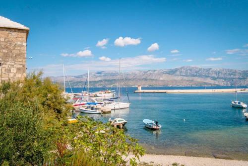One Bedroom Apartment Jadran