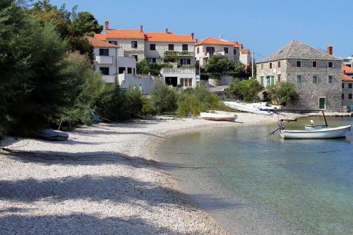 Holiday House With A Parking Space Postira (brac) - 11886
