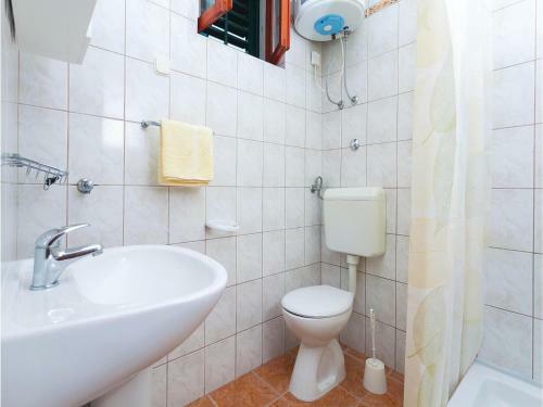 Holiday Home Poplat Bb Croatia
