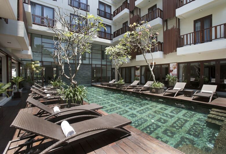 Hotel Sense Seminyak