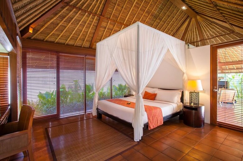 Hotel Maya Loka Villas
