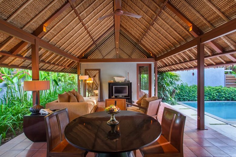 Hotel Maya Loka Villas