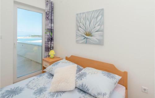 One-bedroom Apartment In Povljana