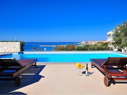 Apartment Ante.4