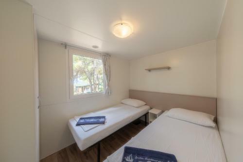 Camp Porat