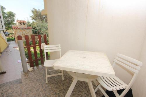 Apartments By The Sea Dinjiska (pag) - 9386