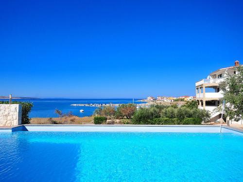 Apartment Ante.2