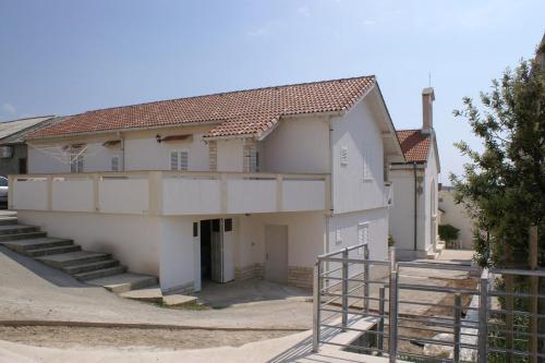 Apartments With A Parking Space Povljana (pag) - 233