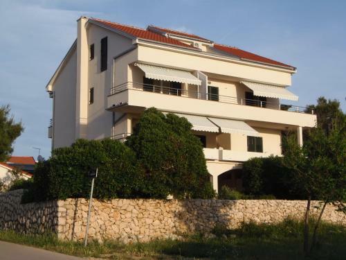 Apartment House Nono