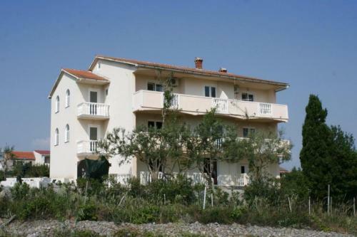 Apartment Povljana 229d
