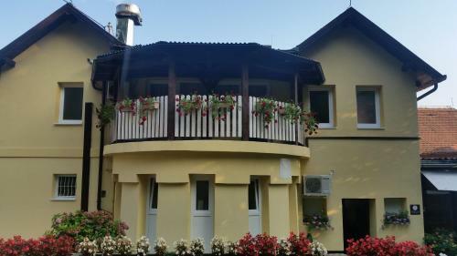 Hostal Guest House Grgin Dol