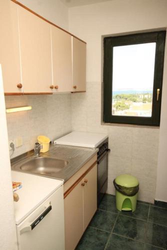 Apartment Preko 8431b