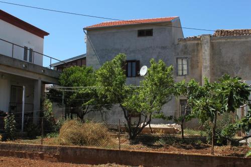 Apartment Preko 8179b