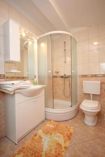 Apartment Poljana 8450b