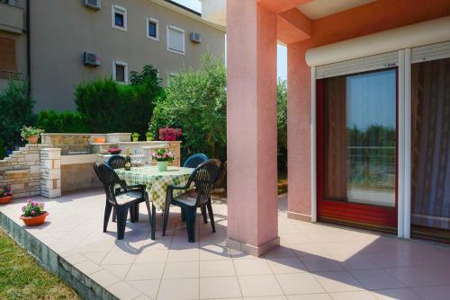 Apartment Rozi