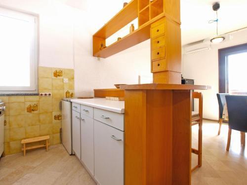 Apartment Milena 1583