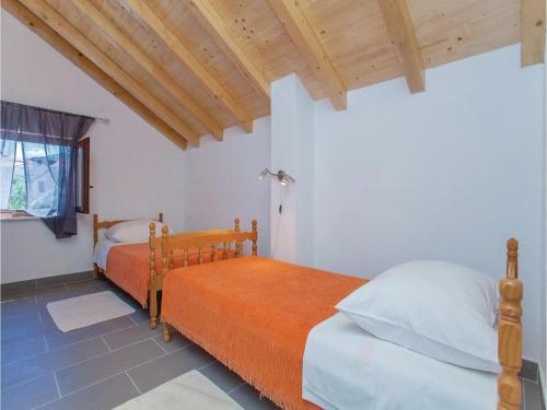 Six-bedroom Holiday Home Prigradica With Sea View 07