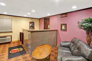 Hotel Super 8 Shawnee