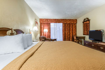 Hotel Quality Inn & Conference Center
