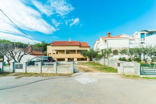 Apartments With A Parking Space Privlaka (zadar) - 14492