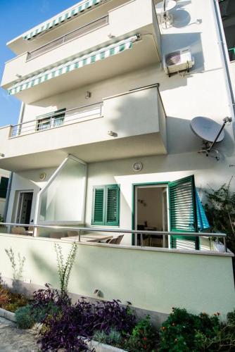Apartment Promajna 2605c