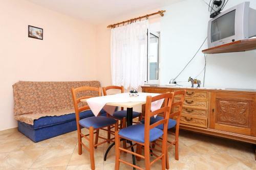 Apartment Promajna 10329b