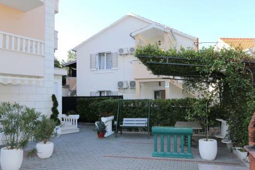Apartment Promajna 10329b