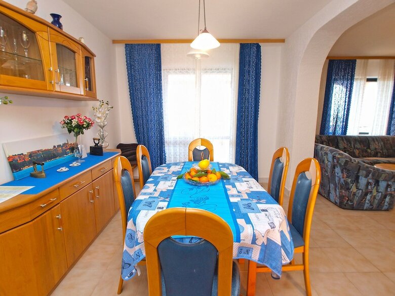 Apartments Ivan 65