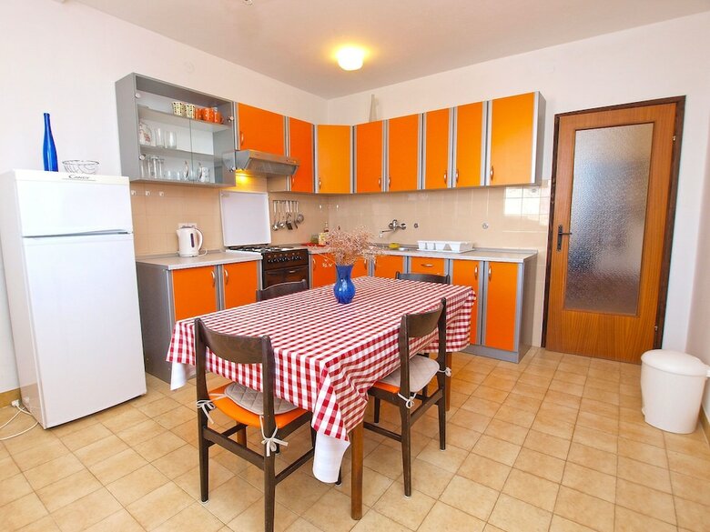 Apartments Ivan 41