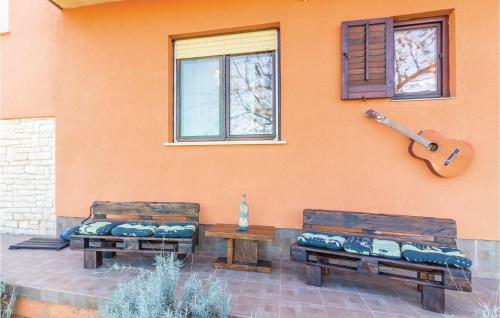 Two-bedroom Apartment In Pula