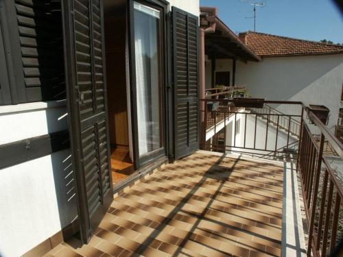 Apartments By The Sea Banjole (pula) - 3002