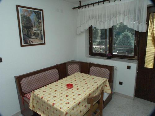 Apartments By The Sea Banjole (pula) - 3002
