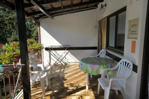 Apartments By The Sea Banjole (pula) - 3002
