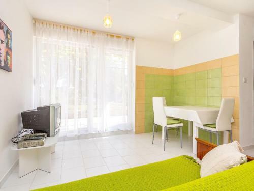 Apartment House Vico