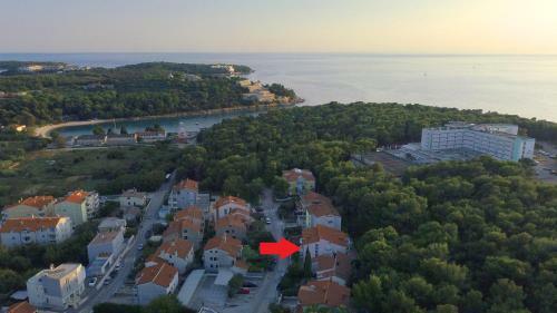 Apartments Ori