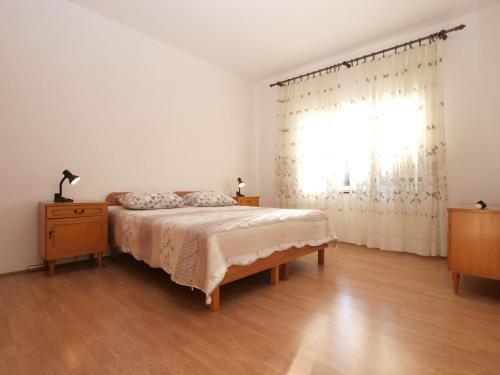 Apartments Pula 1435