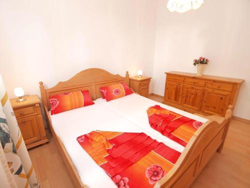 Apartments Jure 978