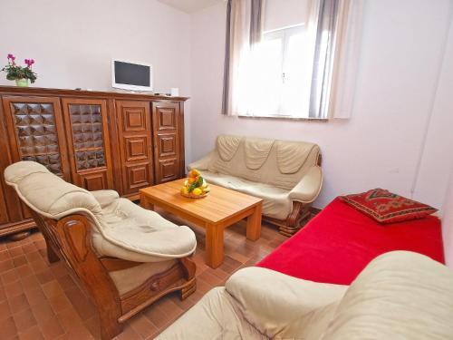 Apartments Jure 978