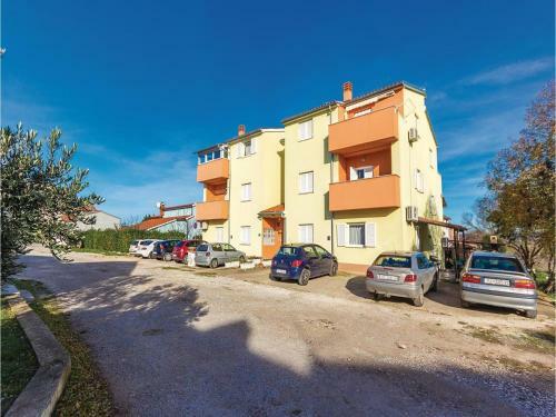 Two-bedroom Apartment In Pula